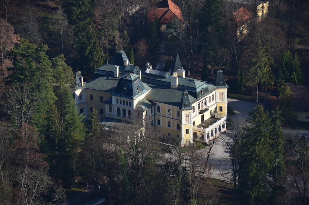 Penzion Pri Kastieli Betliar Hotel Buitenkant foto